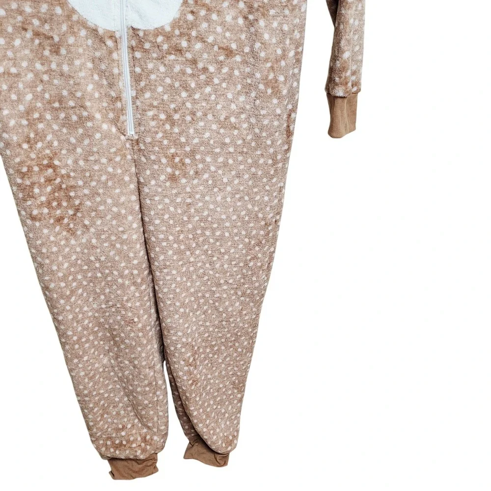 Jaclyn Intimates cozy reindeer